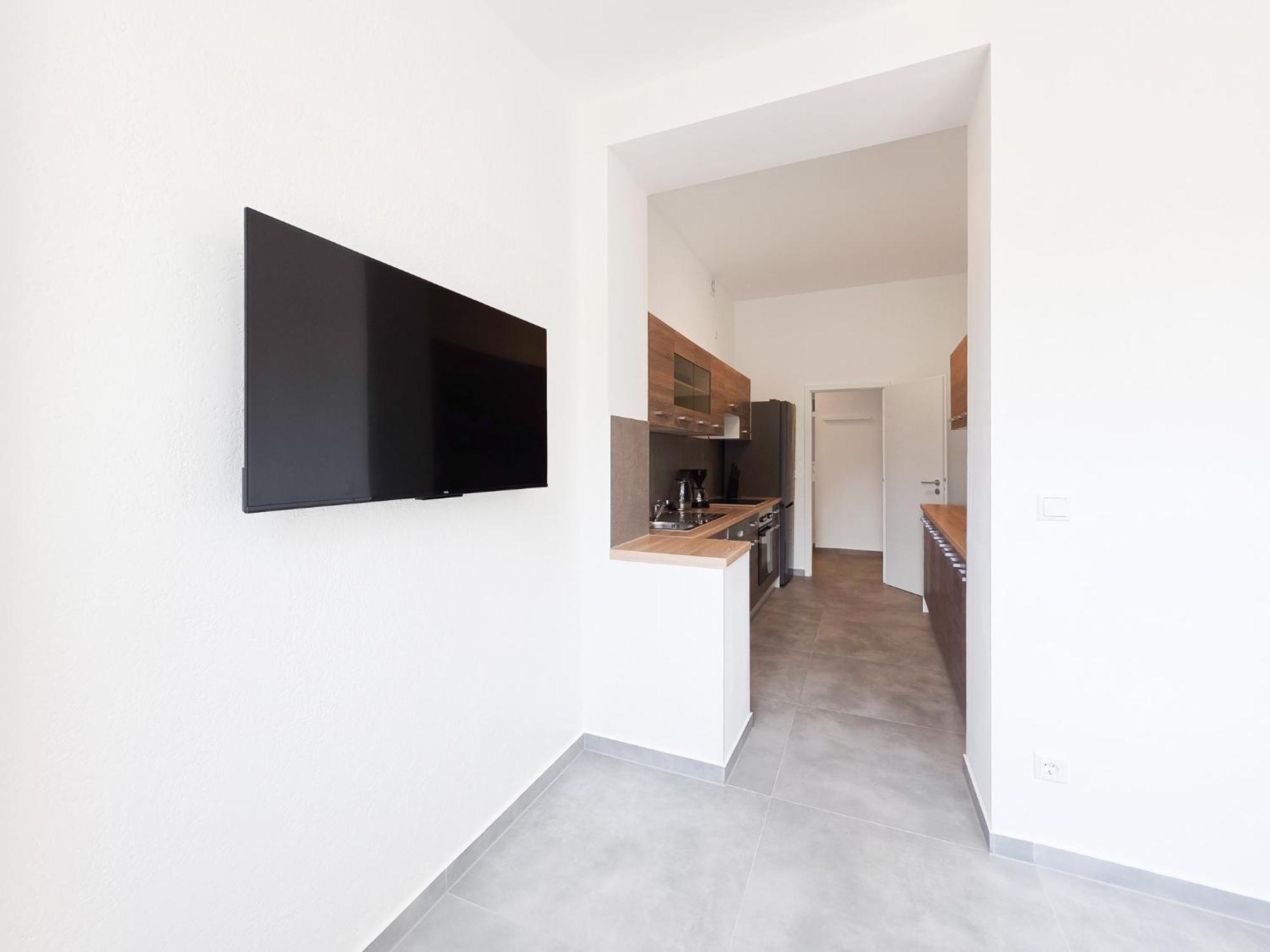 Tolstov - 3 - Kitchen - Dining - 25 Min To Messe Dus Düsseldorf